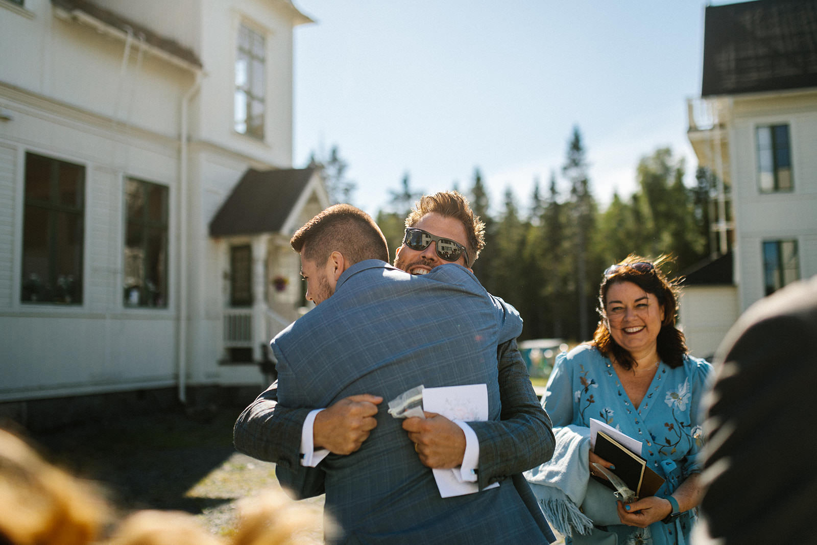 Ben-and-Elsa-12 Sweden lake side wedding // Ben and Elsa