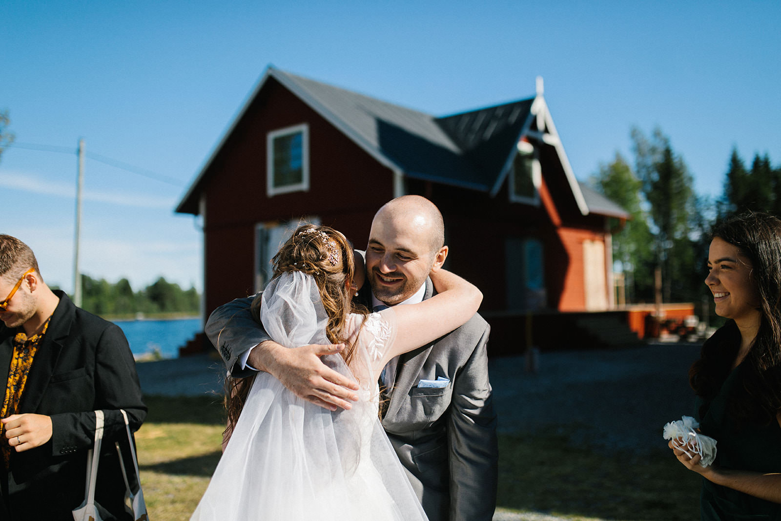 Ben-and-Elsa-12 Sweden lake side wedding // Ben and Elsa