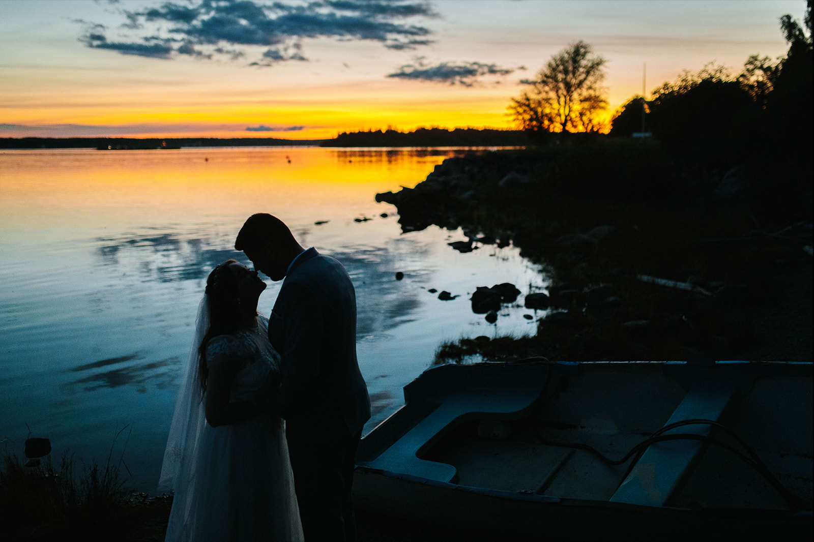 Ben-and-Elsa-12 Sweden lake side wedding // Ben and Elsa